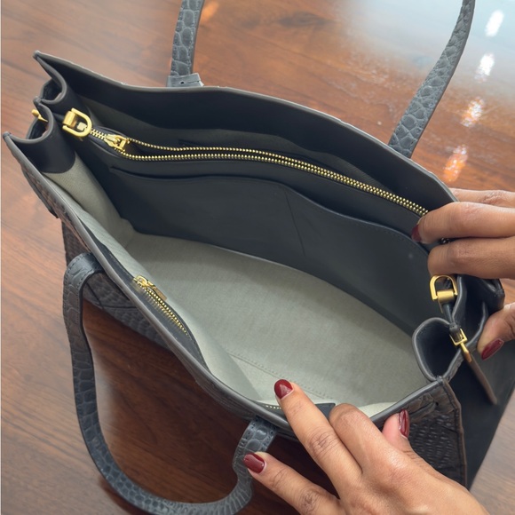 Tory Burch Gray Quilted Tote Bag with Gold Accents - Picture 4 of 7